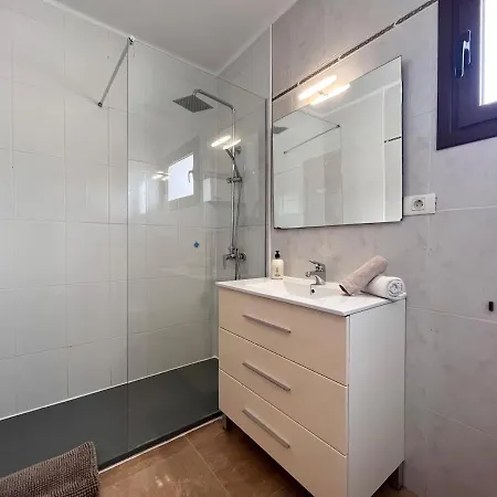 Casa Alpine - 2 Bedroom With Large Terrace Tías