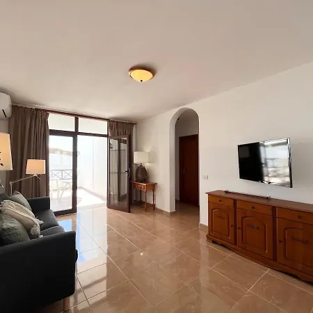 Casa Alpine - 2 Bedroom With Large Terrace * Tias