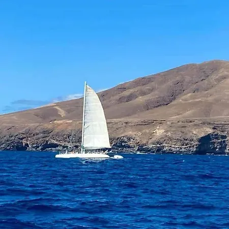 Casa Alpine - 2 Bedroom With Large Terrace Tias