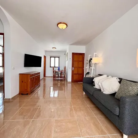 Appartement Casa Alpine - 2 Bedroom With Large Terrace Tías