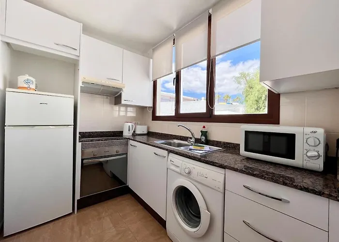 Casa Alpine - 2 Bedroom With Large Terrace