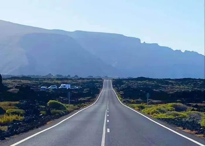 Casa Alpine - 2 Bedroom With Large Terrace